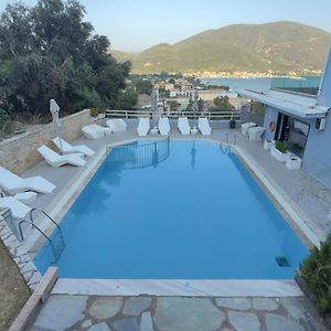 Ponti Beach Hotel